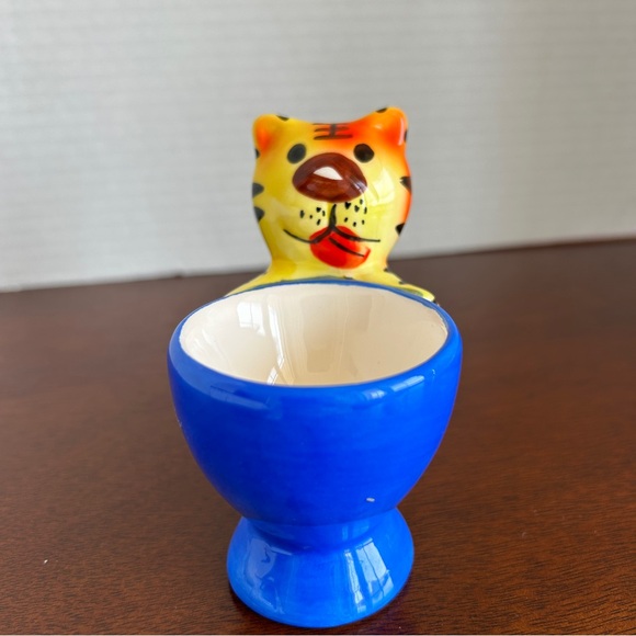 Colourful and Cute Vintage Ceramic Animal Egg Cups Set of 4 - Picture 9 of 14